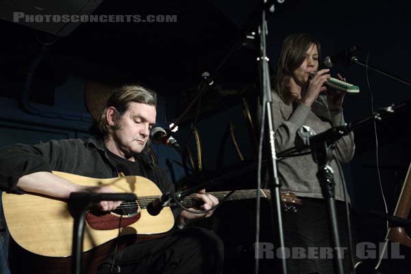 JOOLIE WOOD - 2008-03-01 - PARIS - El Alamein - Simon Finn - Joolie Wood